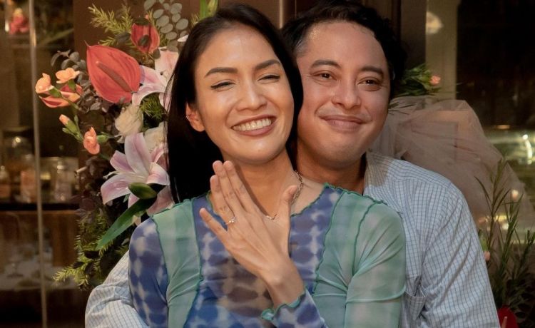 Aulia Sarah Dilamar Aladin