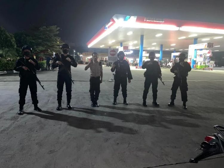 Jaga Situasi Kondusif, Brimob Polda Sumut Laksanakan Patroli Malam
