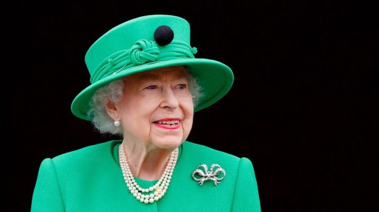 Penghormatan Bagi Ratu Elizabeth, Liga Premier Inggris Pekan Ini Resmi Ditunda