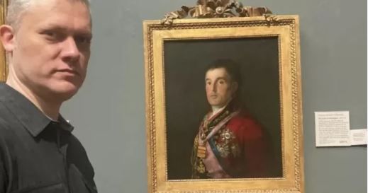 Pencuri Gondol Lukisan Senilai 5 2,2 Miliar