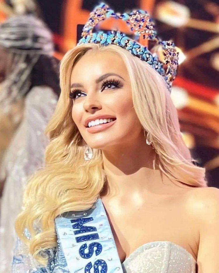 Miss World 2021 Karolina Bielawska Ngaku Tak Sabar Hadiri Malam Puncak Miss Indonesia 2022