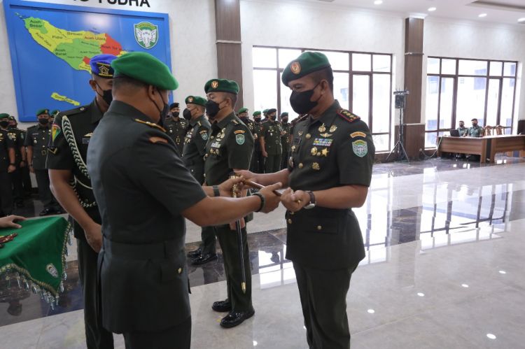 Pangdam IM Pimpin Sertijab Pejabat Strategis Kodam IM