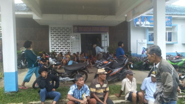 329 Warga Miskin di Kecamatan Gunung Meriah Deli Serdang Terima BLT BBM