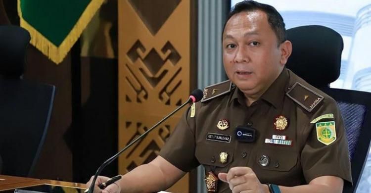 Kejagung Masih Umpetin Tersangka Kasus Tower PLN