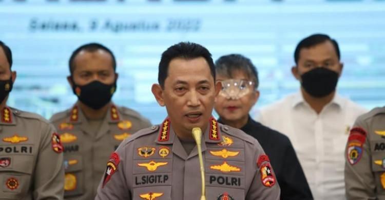 Buntut Kasus Sambo, Kepercayaan Ke Polri Turun  Kepercayaan Ke Kapolri Naik