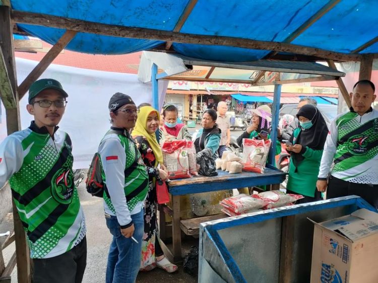 MD KAHMI Padangsidimpuan Gelar Pasar Murah Ringankan Beban Ekonomi Masyarakat