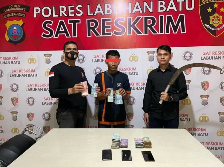 Cukup 10 Jam, Pencuri Ancam  Pegawai Gunakan Egrek Terciduk