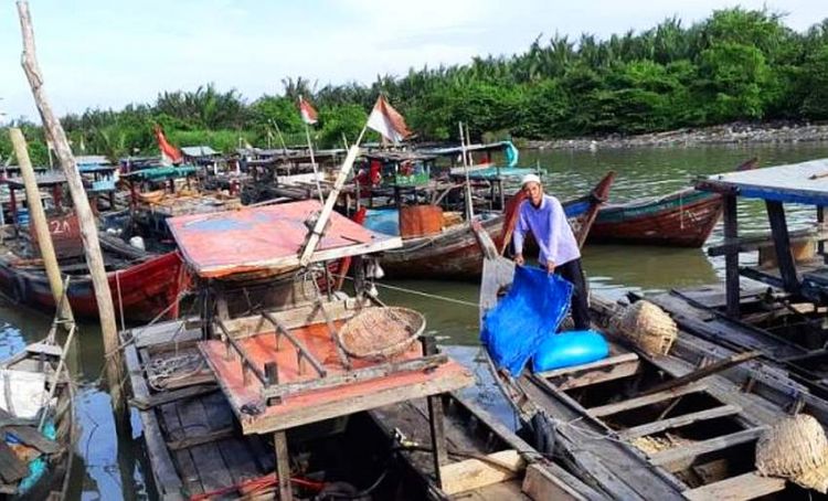 Tolong Diperhatikan Jerit Nelayan ! Sulit Dapat Solar Murah Untuk Cari Ikan