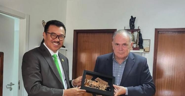 Portugal Tertarik Berguru  Badminton Dari Indonesia