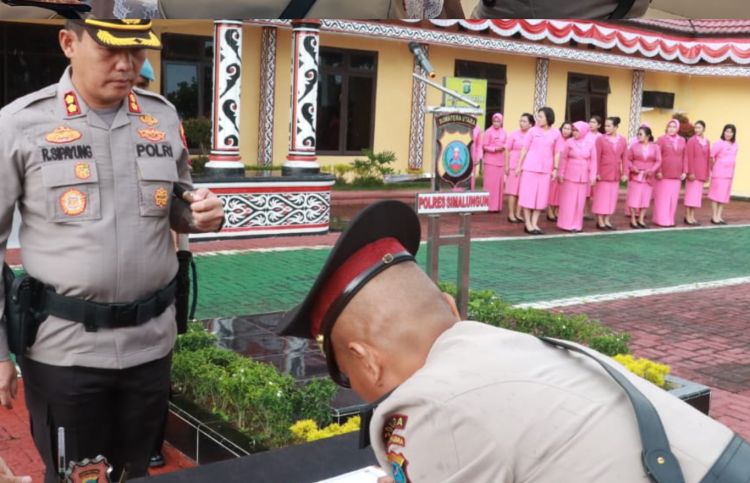 Kapolres Simalungun Pimpin Upacara dan Pisah Sambut Kabag Ops, Kasat Reskrim