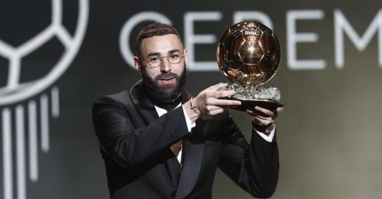 Benzema Dipuja, Mbappe Dihujat