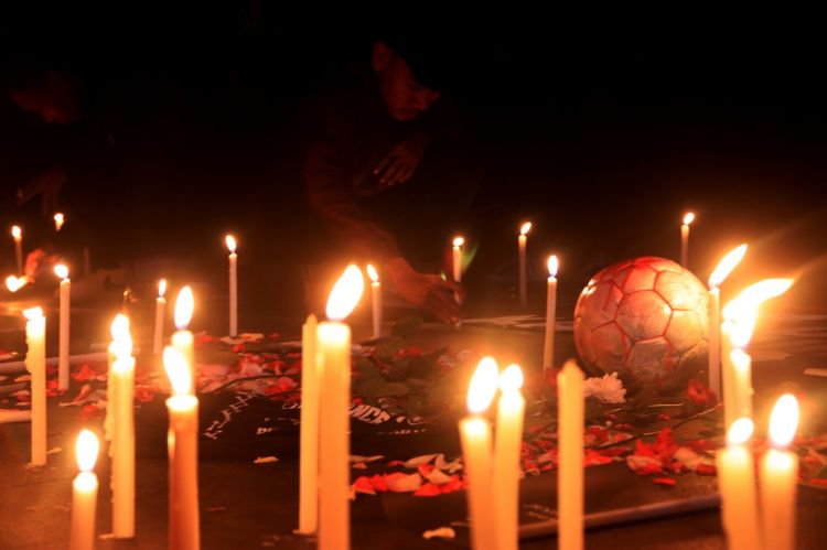 Liga 2 Resmi Dihentikan Dua Pekan Imbas Tragedi Kanjuruhan