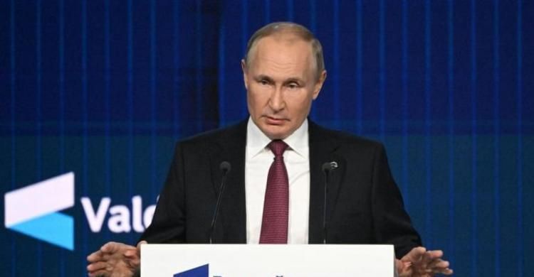 Vladimir Putin Masih  Pikir-pikir Hadiri G20