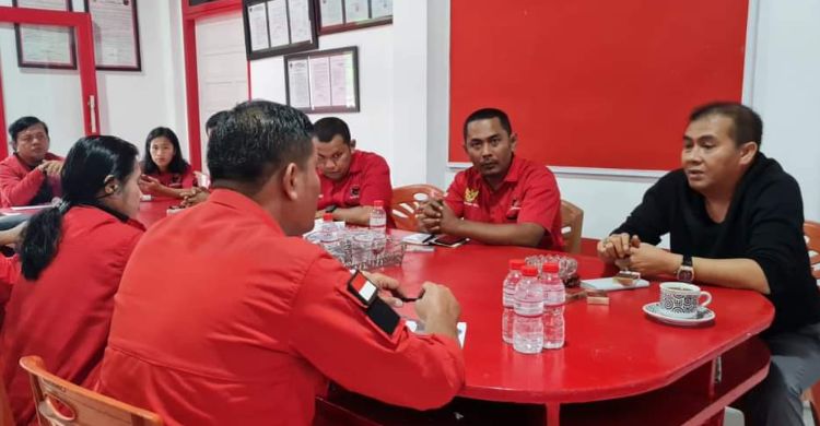 Intruksi Sukur Buat Kader Banteng Taput