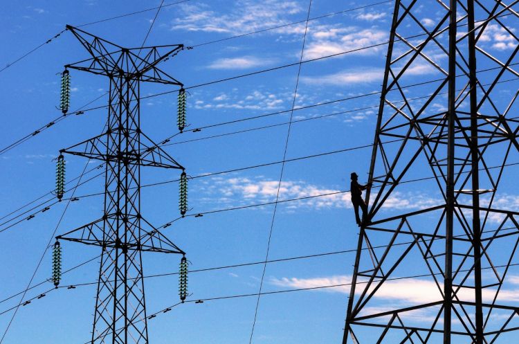 HUT ke 77, PLN Komit Terangi Negeri