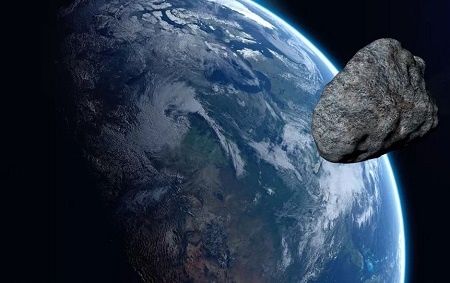 Besok Asteroid Raksasa Berukuran 2 Kali Stadion GBK Lintasi Bumi, Berbahaya?