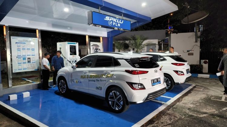 Ini Tantangan Kendaraan Listrik Indonesia