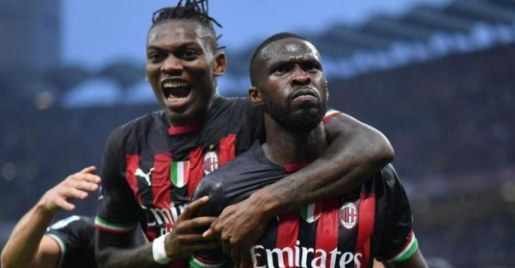 Nasib Allegri Di Ujung Tanduk