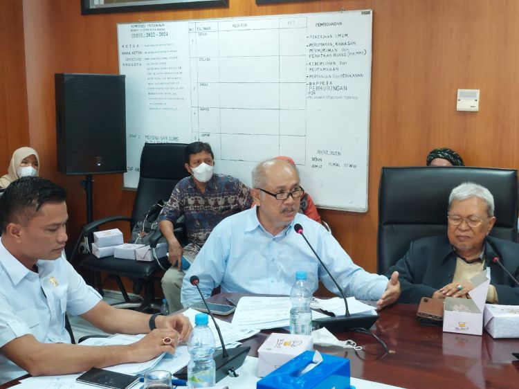 DPRD Medan Terima Surat Kualisi Masyarakat Sipil