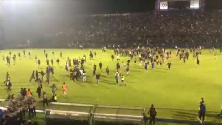 Dari 127 Korban Tewas,  34 Orang Meninggal  di Stadio Kanjuruhan
