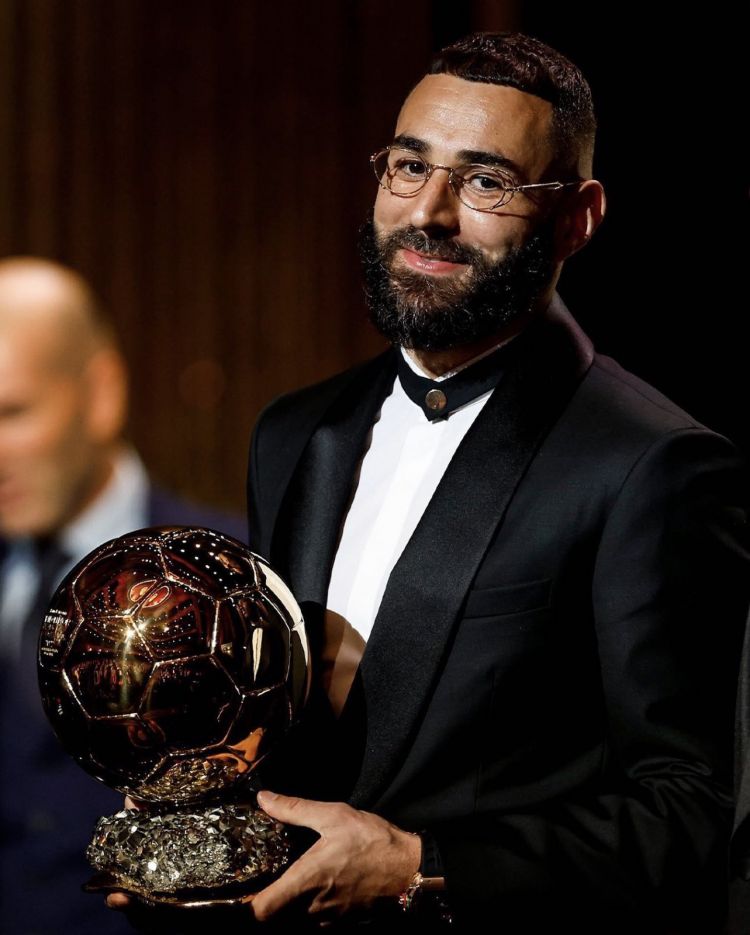 Menangkan Ballon dOr 2022, Benzema Janji akan Pensiun di Real Madrid