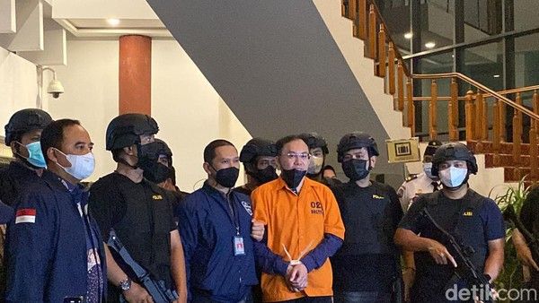 Hari Ini, Bos Judi Online Apin BK Dipulangkan ke Medan