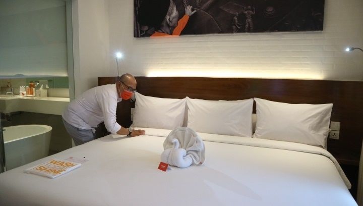 Soal Pasangan Belum Nikah Dilarang Check in Hotel, Begini Kata Menparekraf