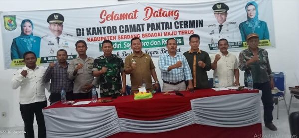 Nelayan Pantai Cermin Keluhkan Pendangkalan Aliran Muara Sungai Baungan, Camat Langsung Gerak Cepat
