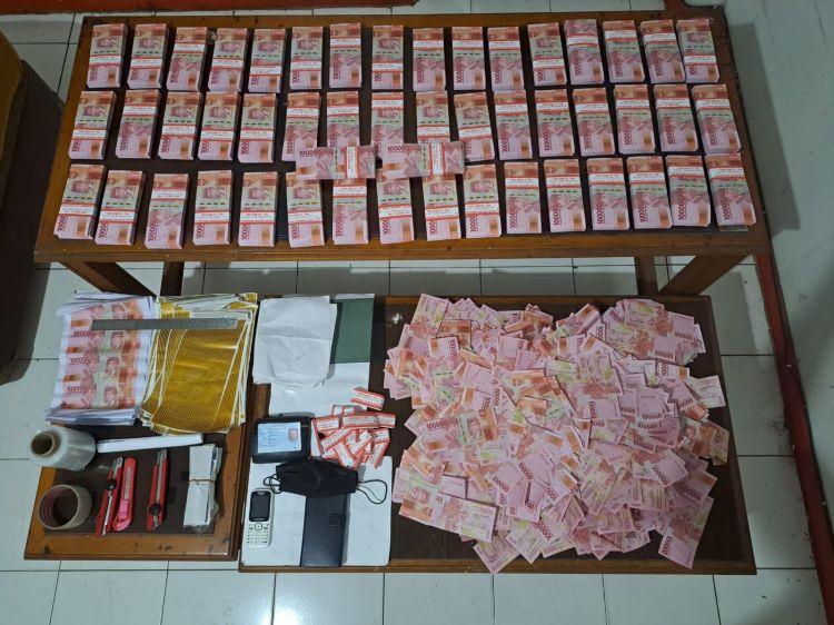 Nyamar sebagai Pembeli, Bareskrim Tangkap Jaringan Uang Palsu