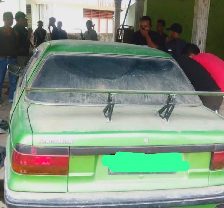 Geger, Mayat Perempuan Ditemukan Dalam Sebuah Mobil