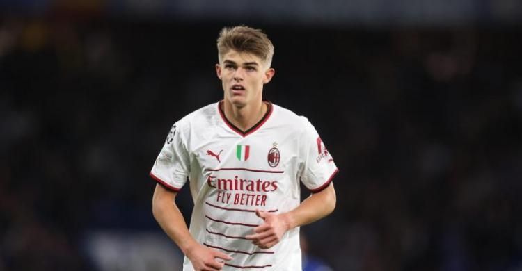 Ketelaere Dihujani Kritik