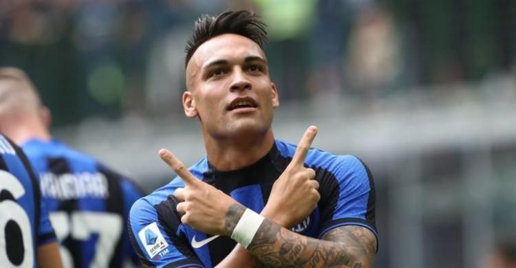 Banteng Diburu MU Dan PSG