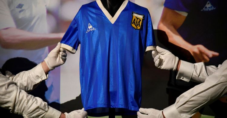 Jersey "Tangan Tuhan" Diego Maradona akan Dipamerkan Selama Piala Dunia 2022 Qatar