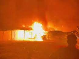 Tiga Unit Rumah Warga di Lalap Sijago Merah