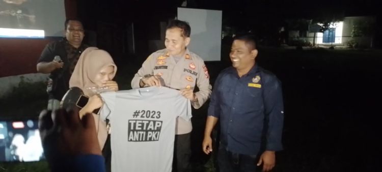 Nobar G. 30 S-PKI Bersama Karang Taruna Siabu Sangat Antusias