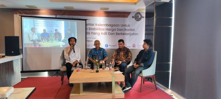 Peternak Mandiri Diminta Bentuk Asosiasi dan Pemerintah Bantu Promosi Atasi Oversupply Ayam