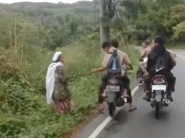 Para Pelajar Penendang Nenek di Tapsel Terancam Diskorsing