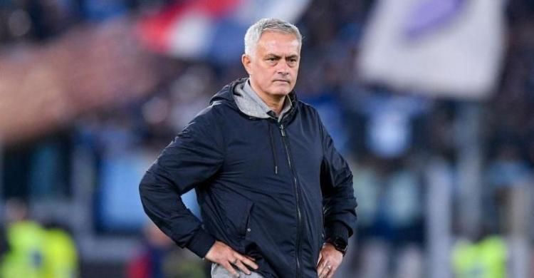 Mou Kesal, Usir Pemain Roma Buntut Ditahan Sassuolo 1-1