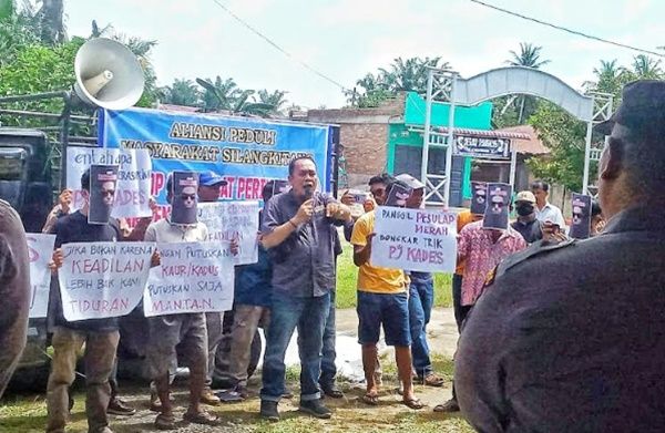 Kebijakanya Dinilai Ngawur, Masyarakat Kecam Sejumlah Pj Kades di Silangkitang