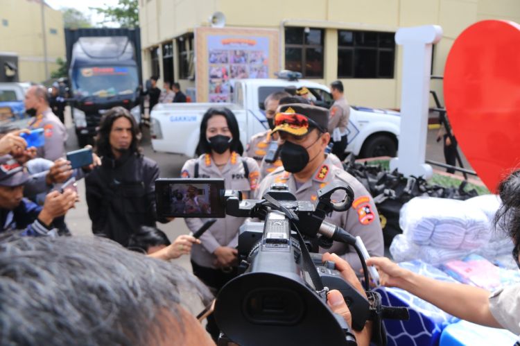 Tim Dokkes Polri Dikerahkan Bantu Korban Gempa di Cianjur