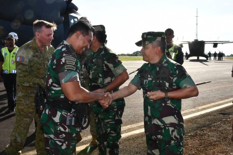 Pangdam I/BB Sambut Panglima TNI Tinjau Lokasi  Latihan Serbuan Pendaratan Amfibi