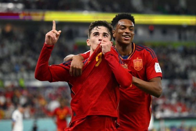 Pesta Gol, Spanyol Pencundangi Kosta Rika 7-0