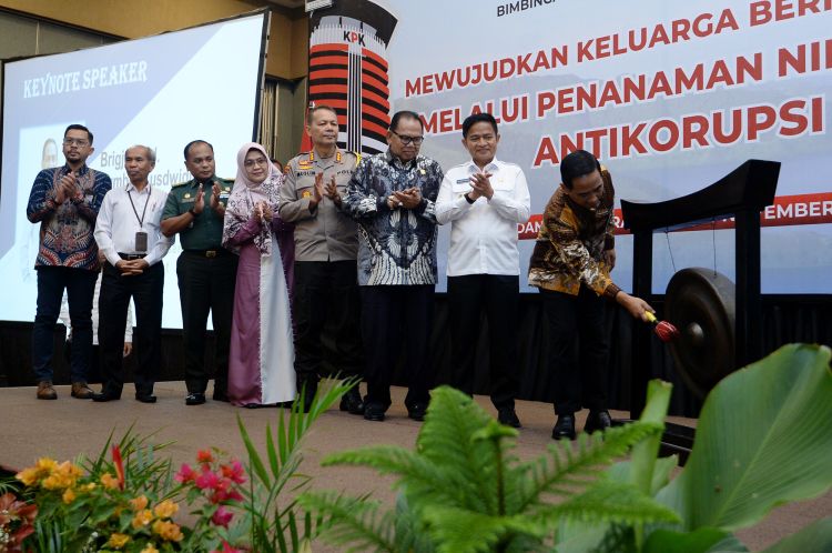 Apresiasi Bimtek Keluarga Berintegritas,   Pj Gubernur Sumut Sebut Keluarga Pengawas Internal