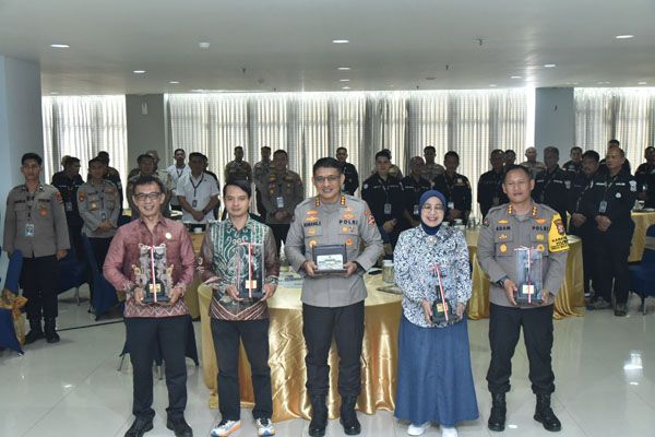 Div Humas Polri Gelar Diskusi Keterbukaan Informasi Publik di Polda Kalsel