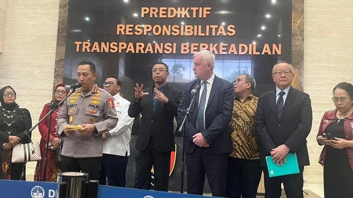 Lindungi Buruh, Kapolri Terus Optimalkan Kinerja Desk Ketenagakerjaan Polri