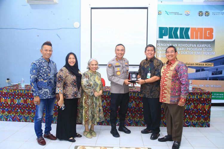 Kadiv Humas Polri Ajak Mahasiswa USU Tak Pernah Berhenti Belajar
