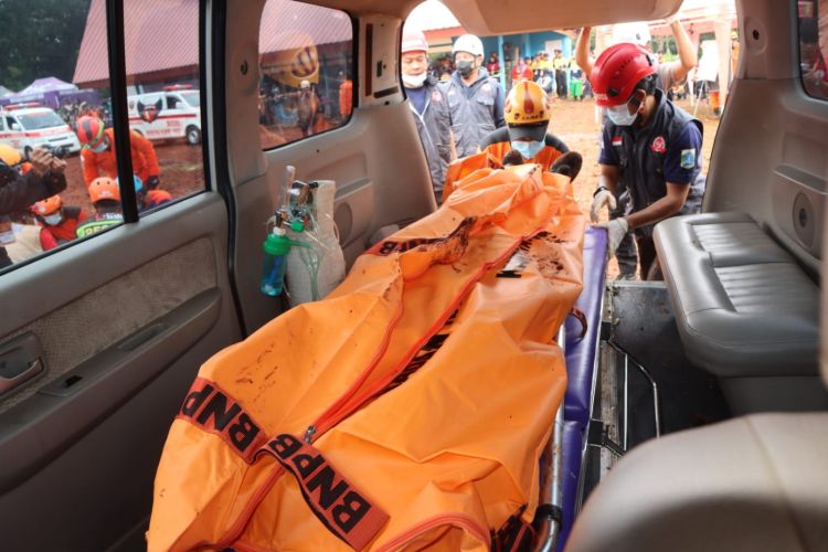 Peran Relawan dalam Penanganan Bencana Diapresiasi BNPB