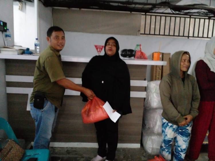 Mansyur Residence Salurkan CSR