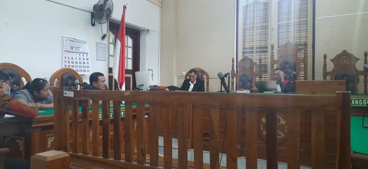 Hakim PN Medan Gugurkan Status Tersangka Asnah