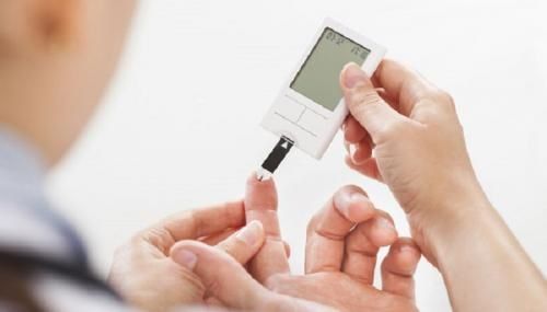 Ini Tips Sehat Bebas dari Gula Darah Tinggi saat Liburan Nataru